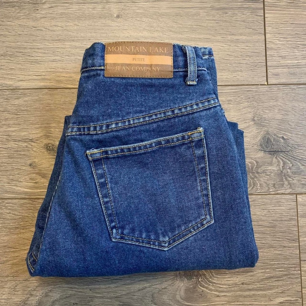 Vintage 1990’s Mountain Lake Jean Company Petite Jeans In Size 6.
